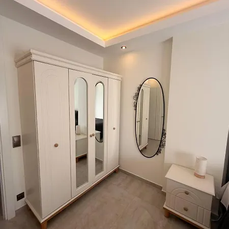 Midpoint Luxury At Cleopatra Αλάνια
