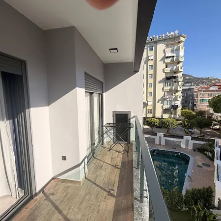 Midpoint Luxury At Cleopatra Lejlighed Alanya